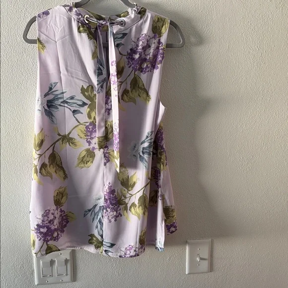 White House Black Market Floral Sleeveless Blouse - Purple and Yellow - Picture 4 of 6